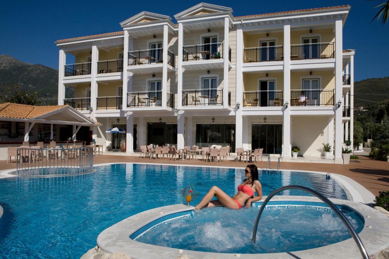 Hotel Royal Nidri Exterior foto